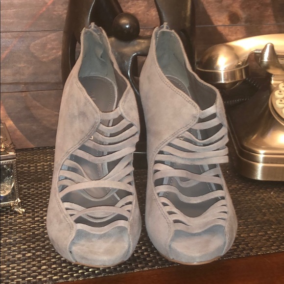 Comfy & Sexy , Dress up or dress down. - Picture 6 of 8